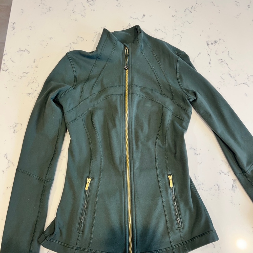 Lululemon define jacket dark forest gold luon